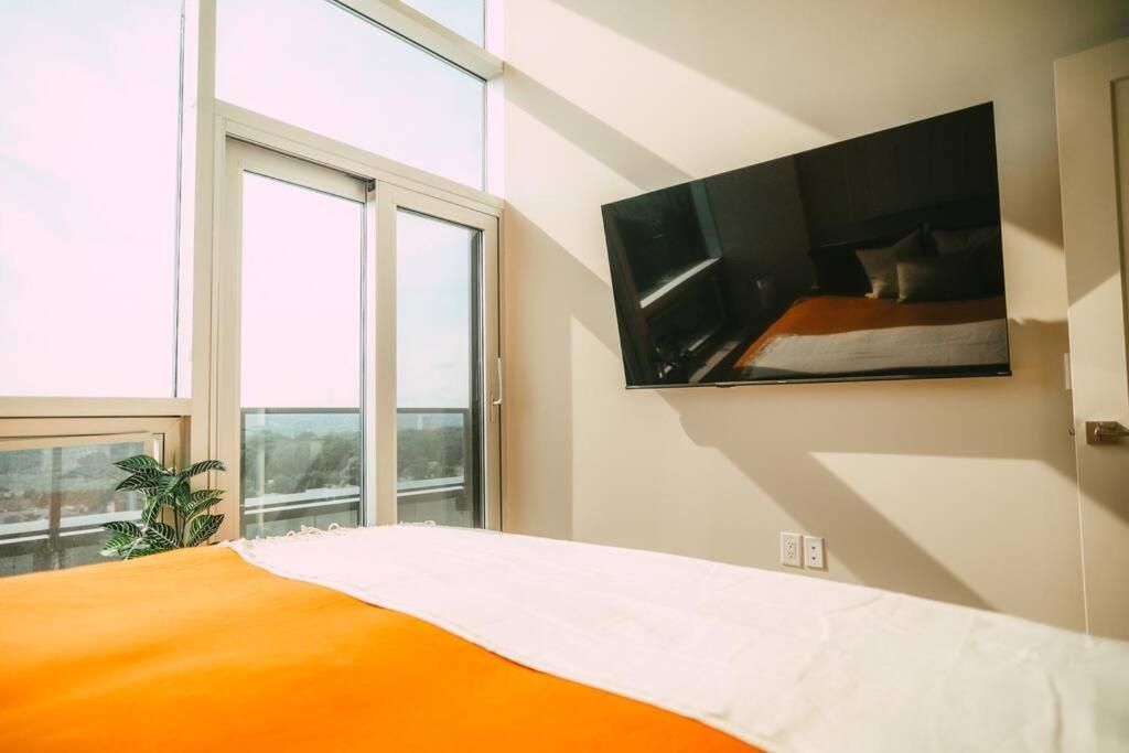New Luxury 2Br Penthouse Apt In Central ฮาลิแฟกซ์ ภายนอก รูปภาพ